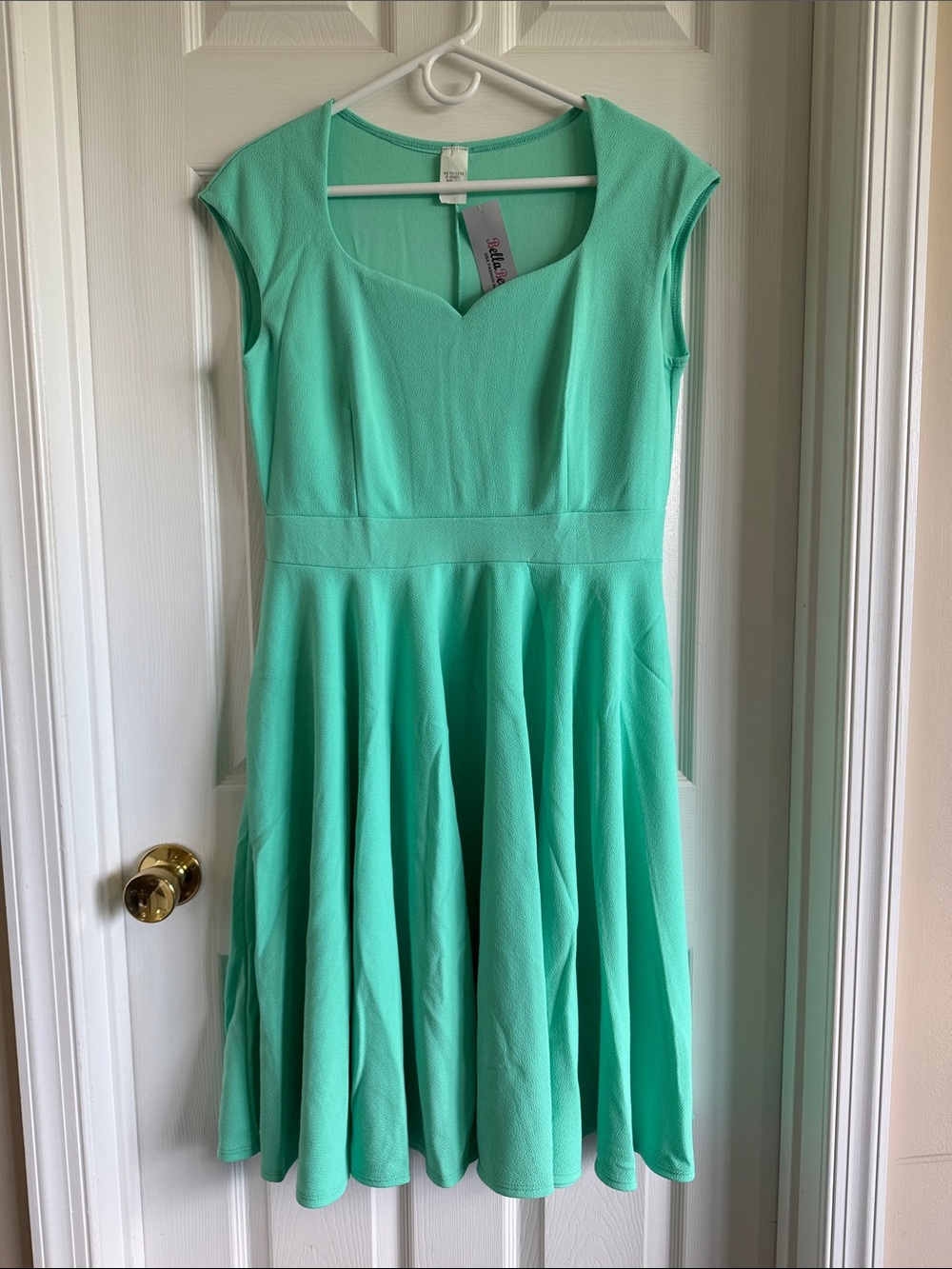 NWT Mint Green Fit-and-Flare Midi Dress with Sweetheart Neckline